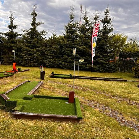 Villa Honoratka Z Prywatnym Polem Do Gry W Mini Golf Rewal Eksteriør bilde