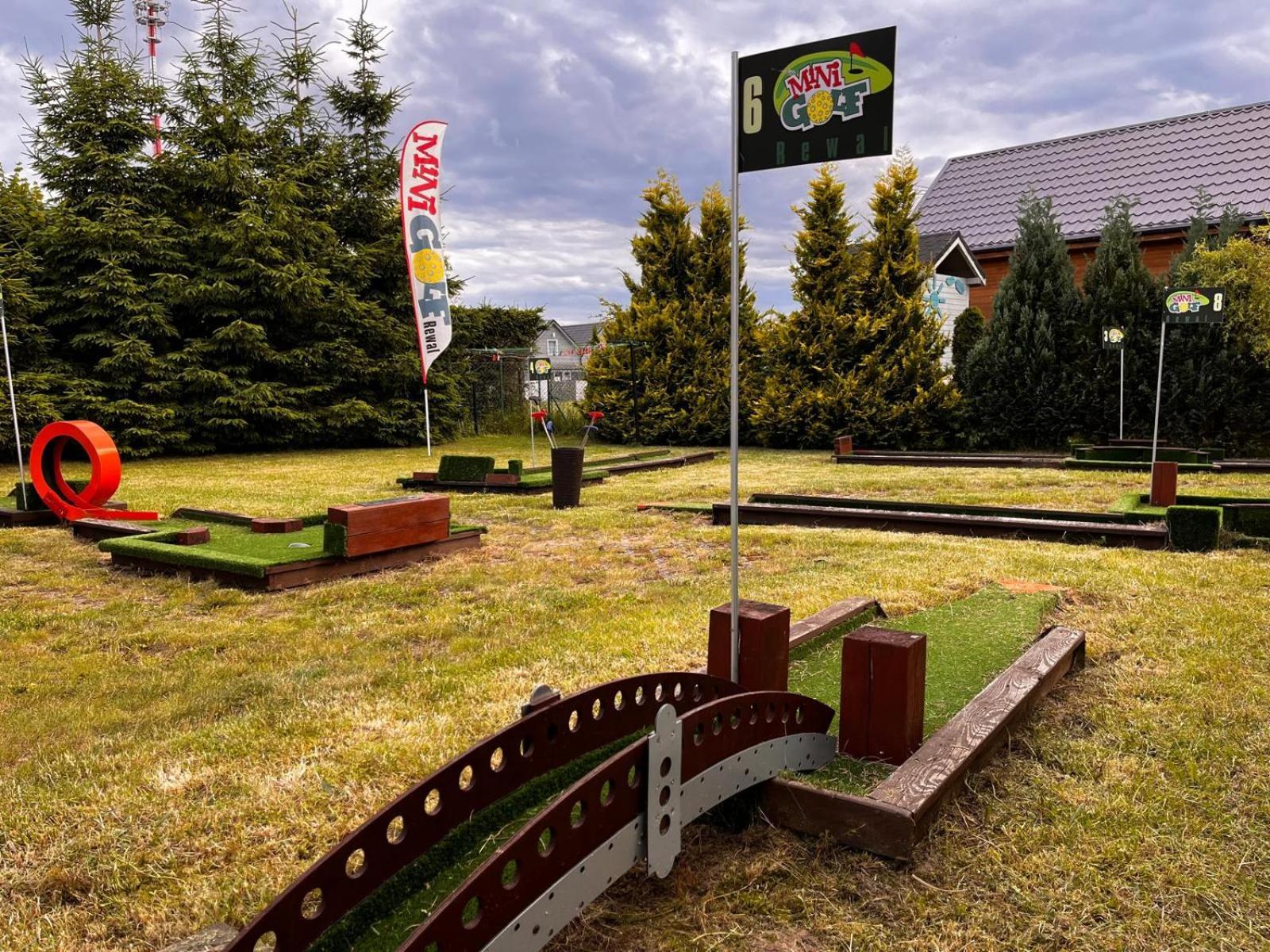 Villa Honoratka Z Prywatnym Polem Do Gry W Mini Golf Rewal Eksteriør bilde
