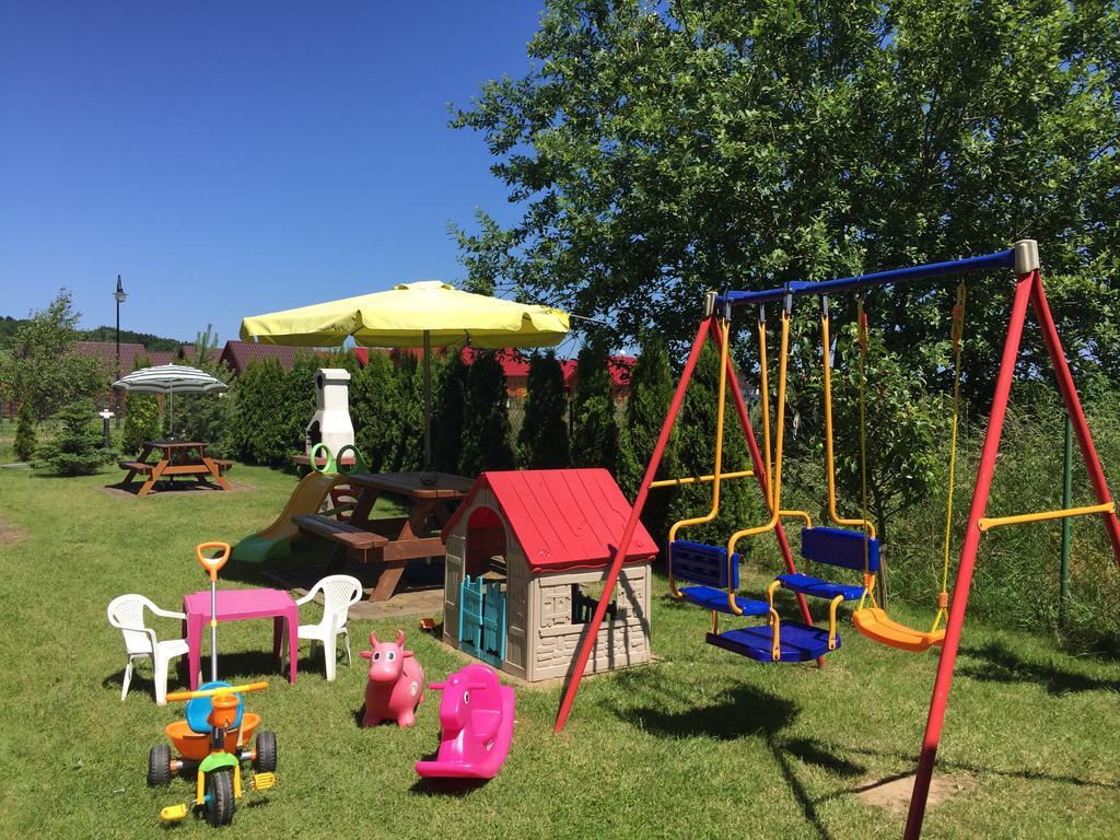 Villa Honoratka Z Prywatnym Polem Do Gry W Mini Golf Rewal Eksteriør bilde